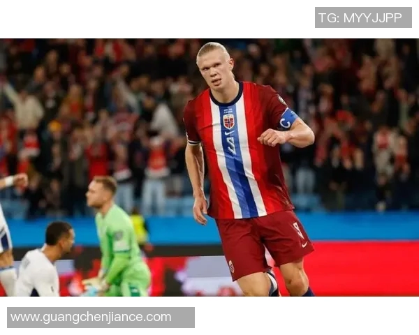 战术拆解：哈兰德为何能掌控比赛节奏？