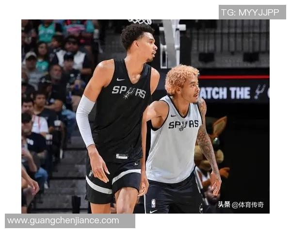 体育八卦头条：球星感情风波曝光